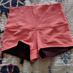 Lululemon short